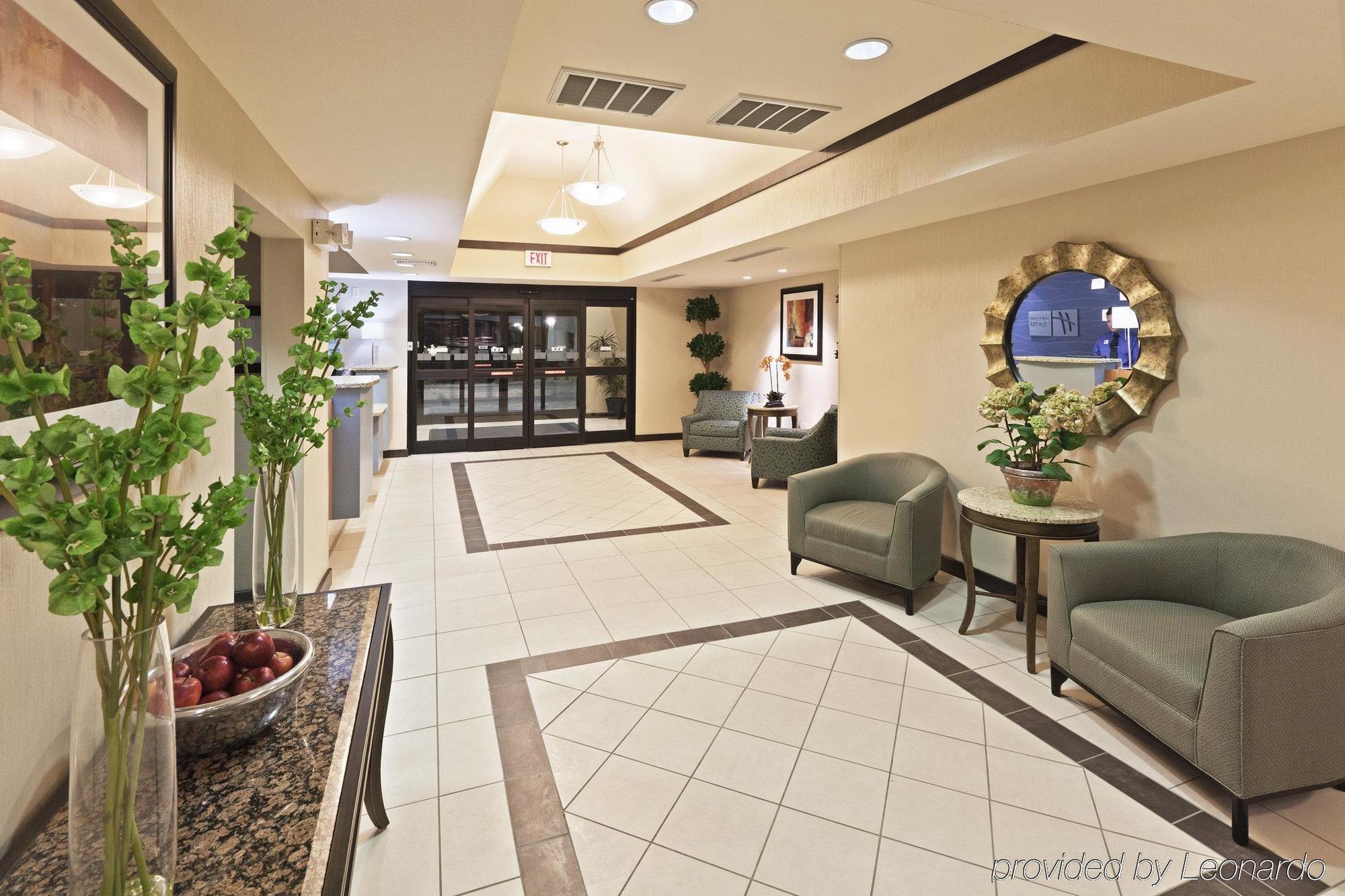 Holiday Inn Express & Suites El Paso Airport By Ihg Dalaman gambar